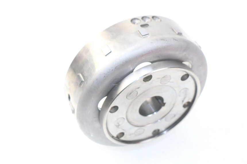 photo de VOLANTE MAGNETICO YAMAHA XP T-MAX TMAX ABS 500 (2004 - 2007) - Zoom estado de uso