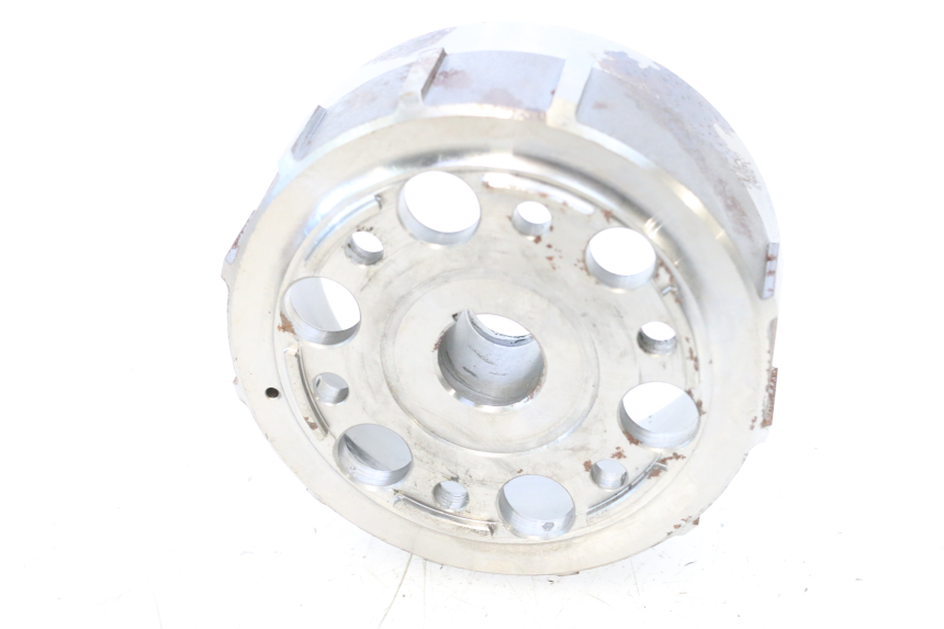 photo de VOLANTE MAGNETICO YAMAHA XP T-MAX TMAX ABS 530 (2012 - 2015) - Primer plano técnico