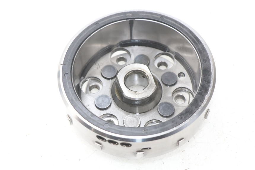 photo de VOLANTE MAGNETICO YAMAHA XP T-MAX TMAX 500 (2008 - 2012) - Vista principal