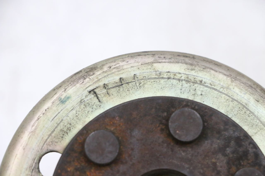 photo de VOLANTE MAGNETICO YAMAHA YP MAJESTY 125 (2002 - 2006) - Zoom estado de uso