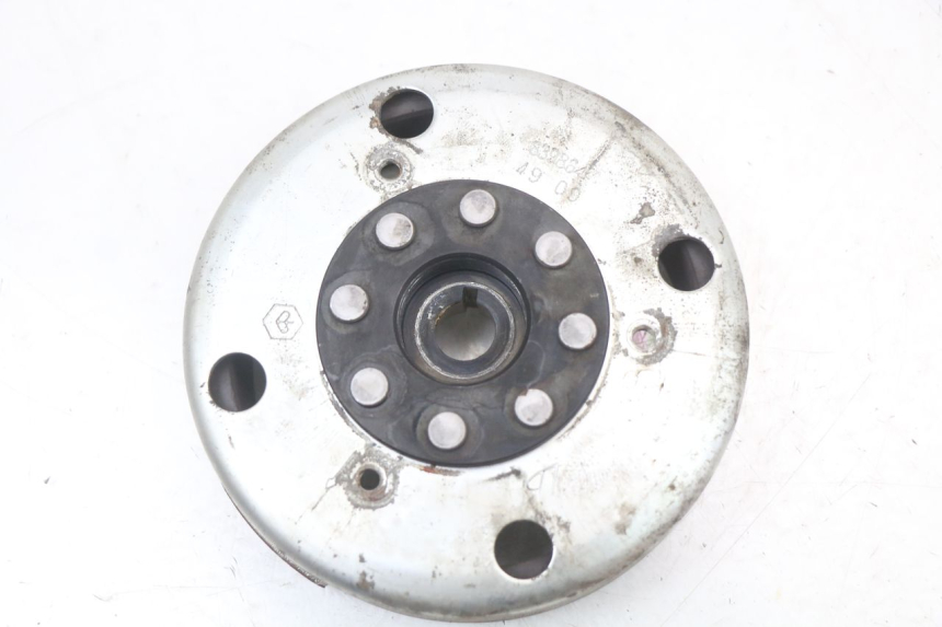 photo de VOLANTE MAGNETICO PIAGGIO ZIP 2T 50 (2009 - 2019) - Vista principal