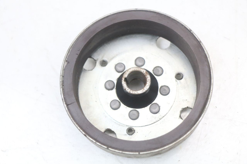 photo de VOLANTE MAGNETICO PIAGGIO ZIP 2T 50 (2009 - 2019) - Zoom estado de uso