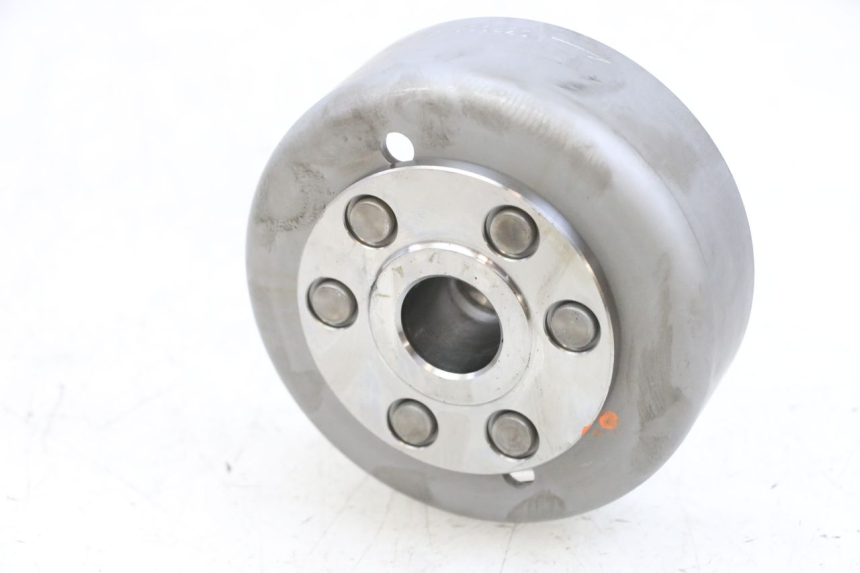 photo de VOLANTE MAGNETICO KAWASAKI ZR 7 750 (1999 - 2004) - Vista general del producto