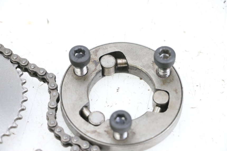 photo de ARRANQUE RUEDA LIBRE MAG POWER BOMBERS 4T 50 (2016 - 2026) - Otra perspectiva