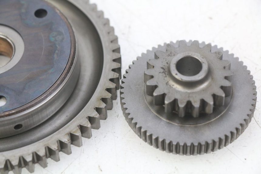 photo de RUEDA LIBRE DE ARRANQUE SUZUKI BURGMAN 125 (2007 - 2014) - Otra perspectiva