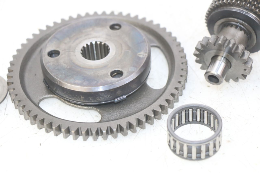 photo de RUEDA LIBRE DE ARRANQUE SUZUKI BURGMAN 650 (2002 - 2004) - Primer plano técnico