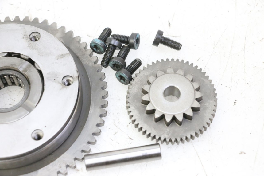 photo de ARRANQUE RUEDA LIBRE HONDA CBF 125 (2009 - 2015) - Vista general del producto