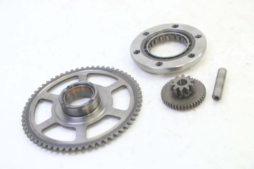 photo de ARRANQUE RUEDA LIBRE YAMAHA FZ6 N FAZER 600 (2004 - 2006) - Otra perspectiva