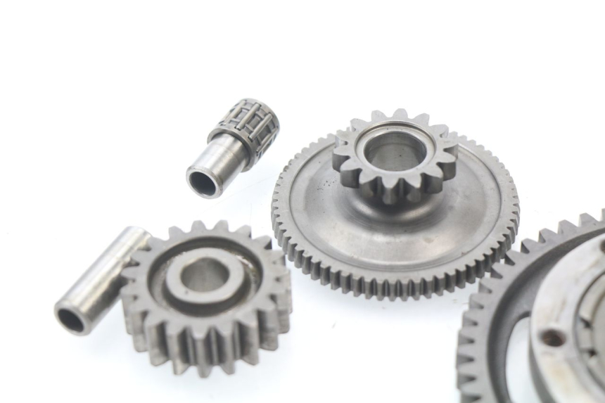 photo de ARRANQUE RUEDA LIBRE SUZUKI GSX-R GSXR 600 (2008 - 2010) - Primer plano técnico