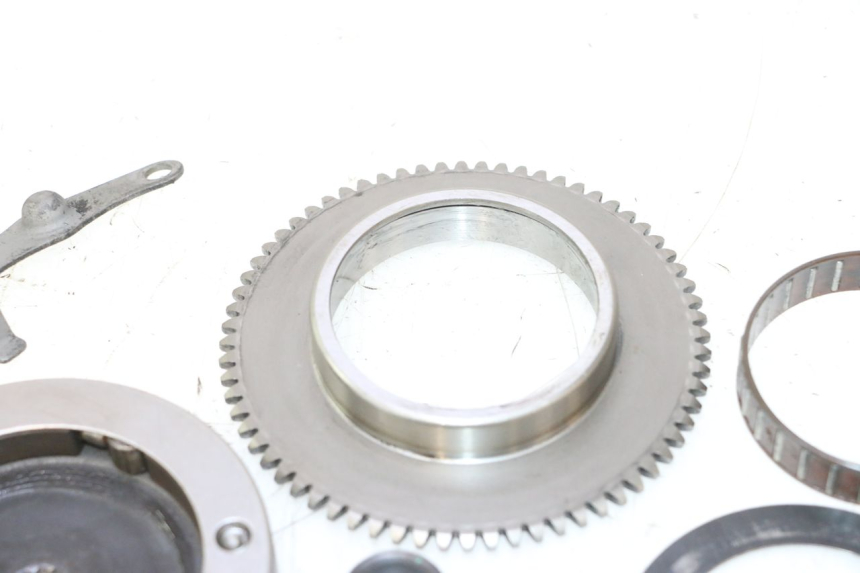 photo de ARRANQUE RUEDA LIBRE RIDE JUMP 2T 50 (2012 - 2017) - Primer plano técnico
