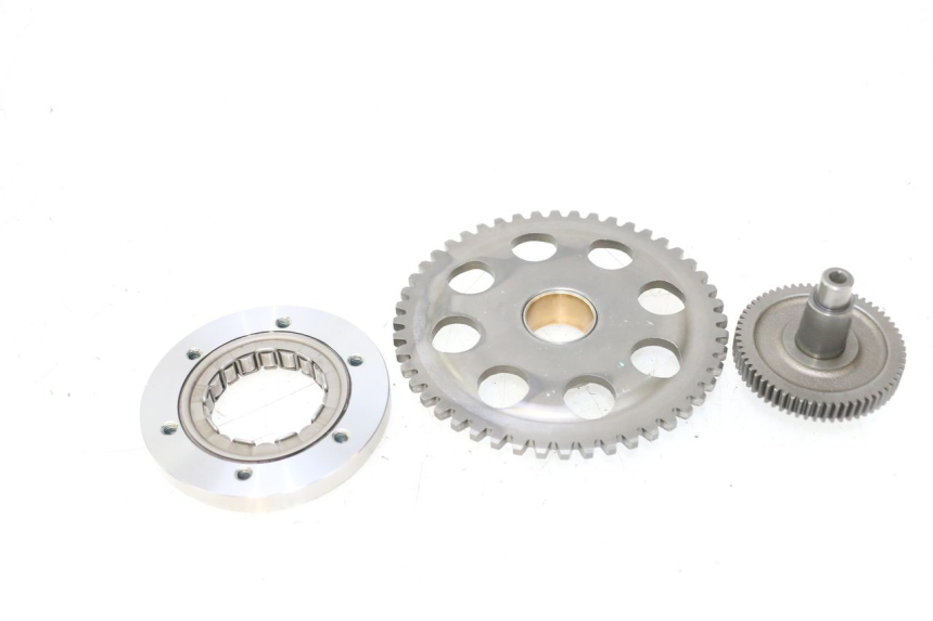 photo de ARRANQUE RUEDA LIBRE PIAGGIO MP3 LT 300 (2010 - 2016) - Primer plano técnico
