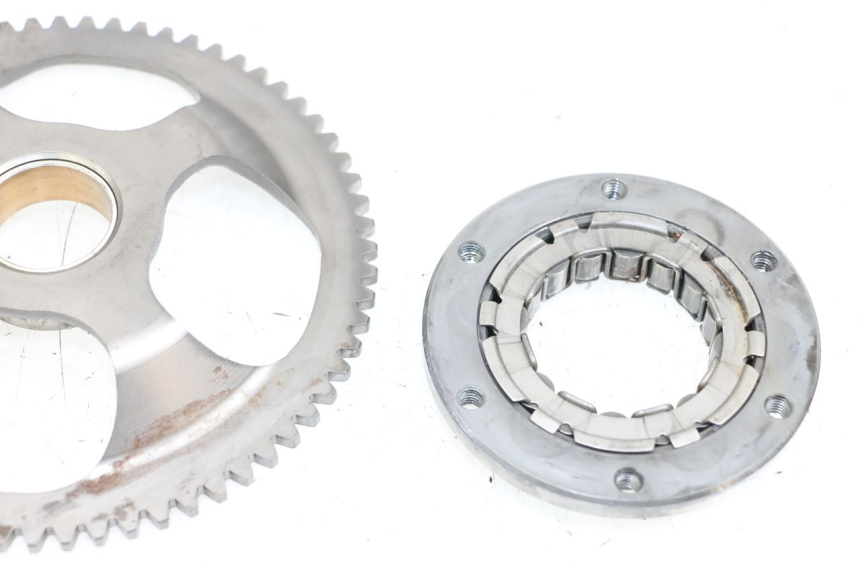 photo de ARRANQUE RUEDA LIBRE KAWASAKI NINJA 400 (2018 - 2023) - Primer plano técnico