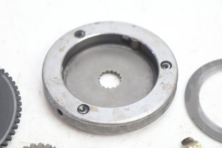 photo de ARRANQUE RUEDA LIBRE IMF INDUSTRIE PACH 2T 50 (2009 - 2013) - Estado de la superficie y material