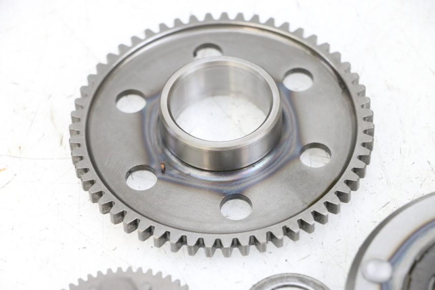 photo de ARRANQUE RUEDA LIBRE DAELIM S1 125 (2007 - 2016) - Primer plano técnico