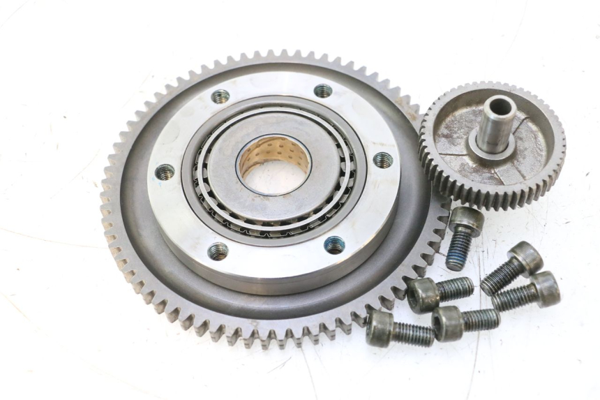 photo de ARRANQUE RUEDA LIBRE SUZUKI SV S 650 (2003 - 2009) - Detalle de la pieza