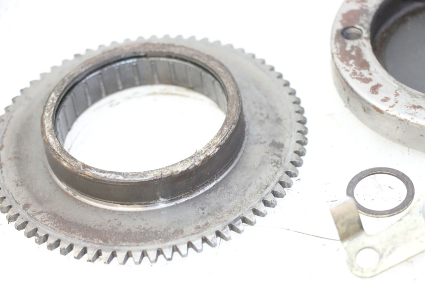 photo de ARRANQUE RUEDA LIBRE TNT MOTOR ROMA 10' 2T 50 (2011 - 2018) - Otra perspectiva