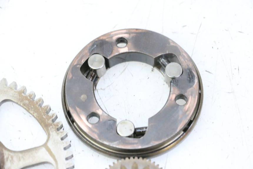 photo de ARRANQUE RUEDA LIBRE YAMAHA X-MAX XMAX 125 (2010 - 2013) - Estado de la superficie y material