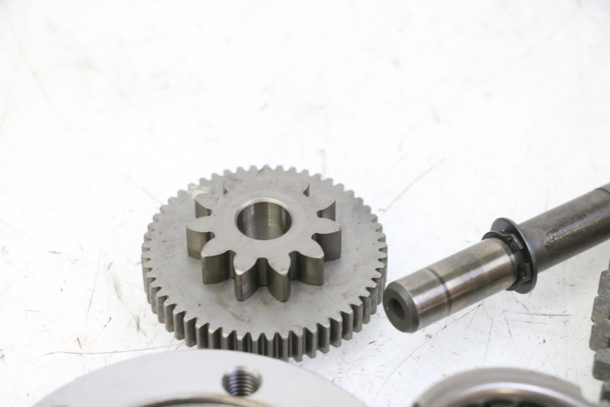 photo de RUEDA LIBRE DE ARRANQUE YAMAHA X-MAX XMAX 250 (2006 - 2009) - Otra perspectiva