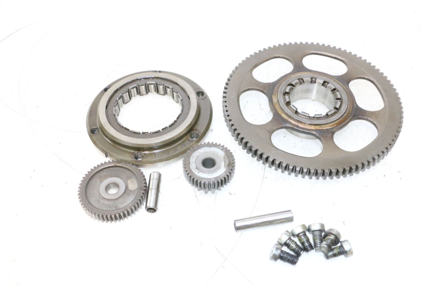 photo de ARRANQUE RUEDA LIBRE HONDA XRV AFRICA TWIN 750 (1990 - 1992) - Primer plano técnico