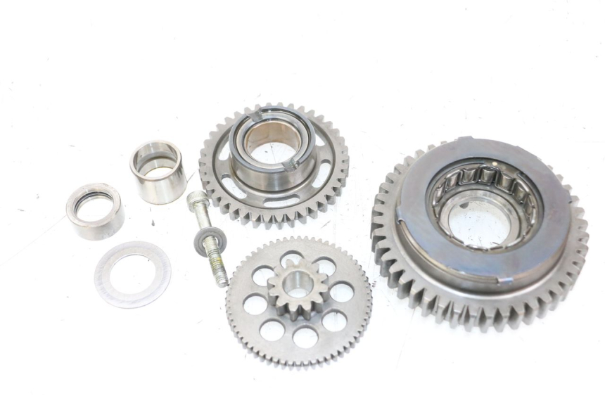 photo de ARRANQUE RUEDA LIBRE YAMAHA FZ1 FAZER 1000 (2007 - 2009) - Primer plano técnico