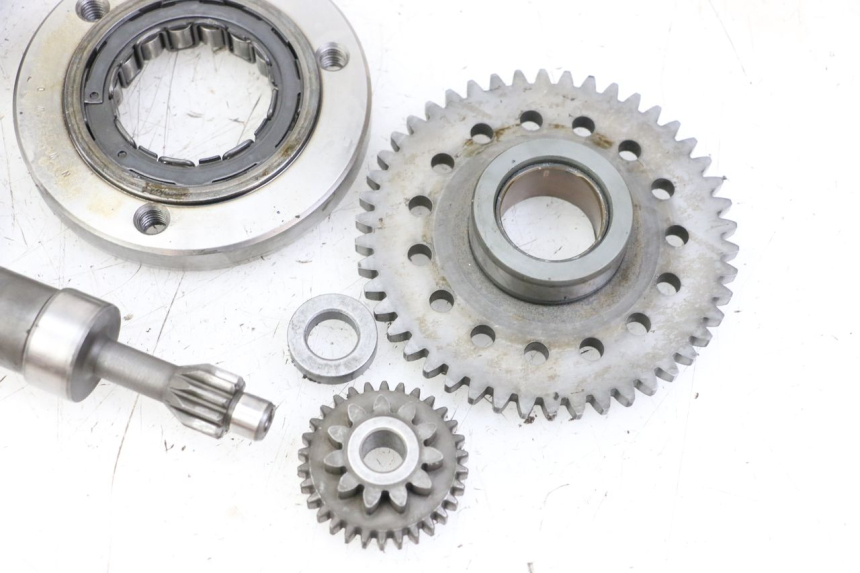 photo de RUEDA LIBRE DE ARRANQUE YAMAHA FZS FAZER 600 (2001 - 2003) - Detalles de los puntos de fijación