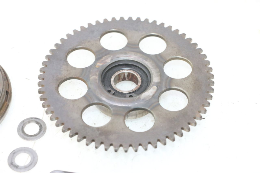 photo de RUEDA LIBRE DE ARRANQUE YAMAHA YP MAJESTY 125 (2002 - 2006) - Otra perspectiva