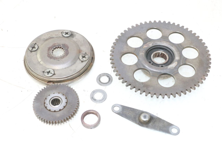 photo de RUEDA LIBRE DE ARRANQUE YAMAHA YP MAJESTY 125 (2002 - 2006) - Detalles de los puntos de fijación