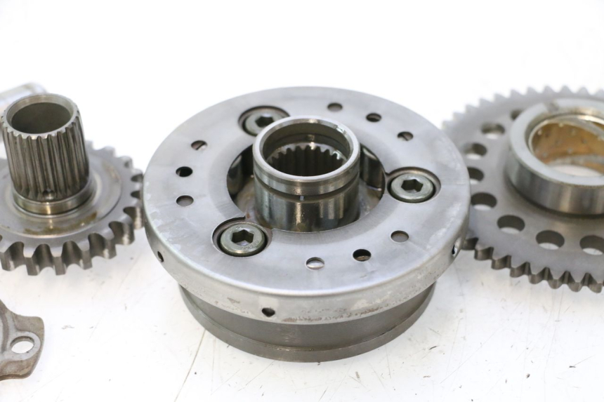 photo de ARRANQUE RUEDA LIBRE YAMAHA YZF R GENESIS 750 (1993 - 1998) - Otra vista del artículo