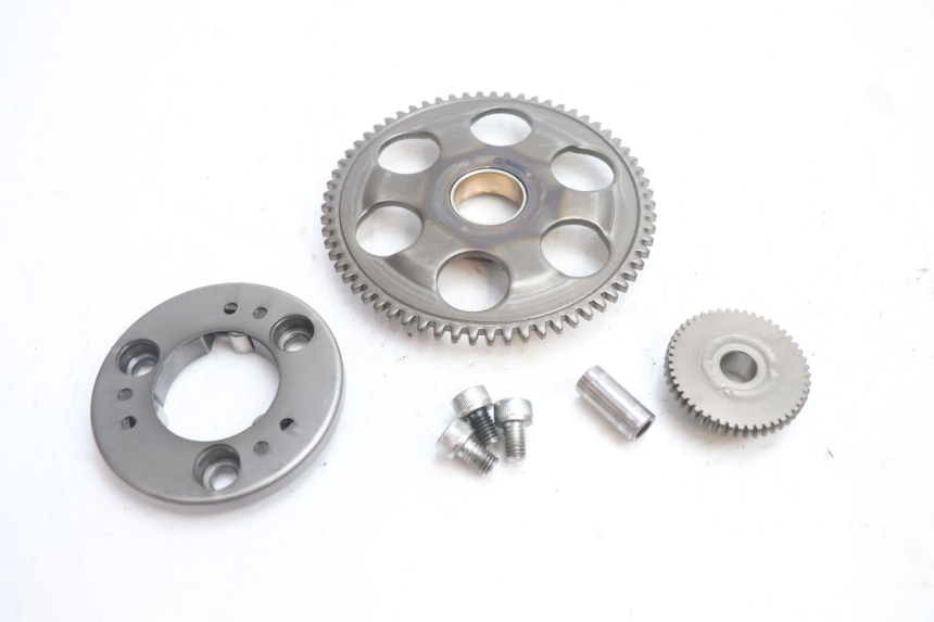 photo de ARRANQUE RUEDA LIBRE KAWASAKI ZX-6R ZX6R 600 (2000 - 2002) - Primer plano técnico