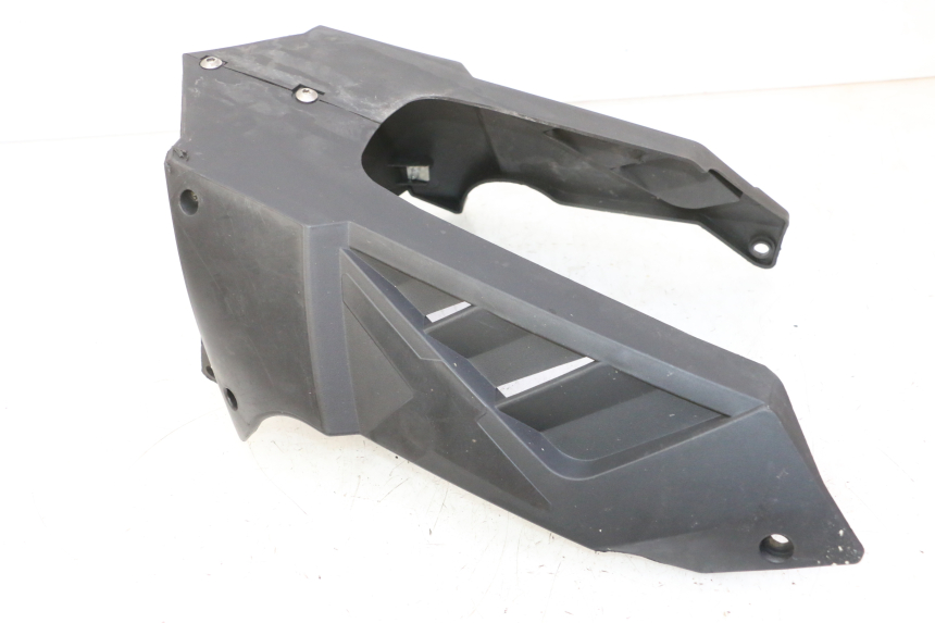 photo de QUILLA STAHO FH 50 (2018 - 2019) - Primer plano técnico