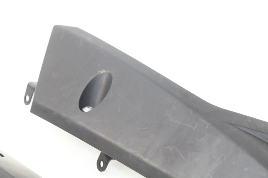 photo de QUILLA YAMAHA FZ8 800 (2010 - 2016) - Primer plano técnico