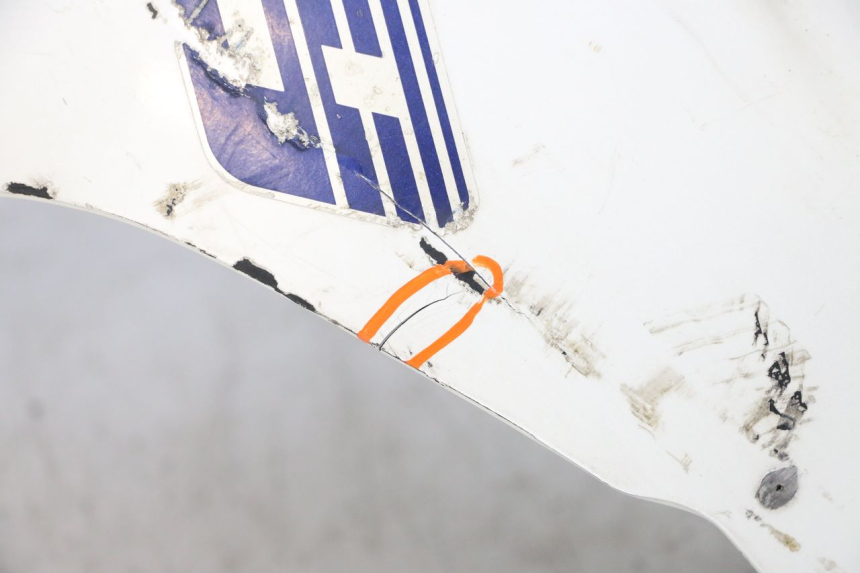 photo de QUILLA KAWASAKI GPX R WARBIRD 600 (1988 - 1993) - Otra vista del artículo