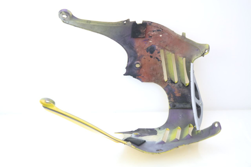 photo de QUILLA SUZUKI GSXF GSX F 600 (1988 - 1997) - Estado de la superficie y material