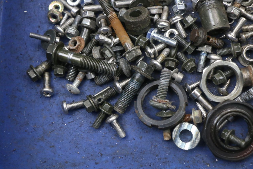 photo de TORNILLOS E-MAX 80L 1 (2011 - 2014) - Otra perspectiva