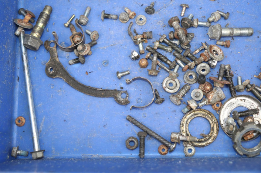 photo de TORNILLOS MBK ACTIVE 80 (1991 - 1995) - Zoom estado de uso