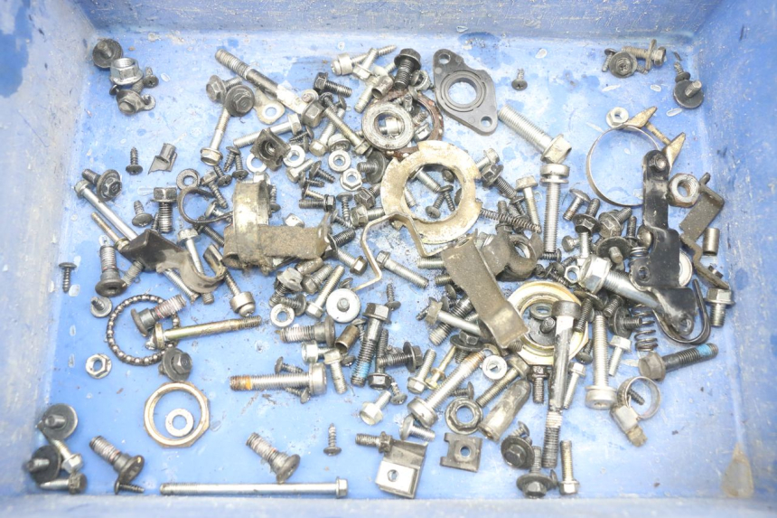 photo de BOLSA DE TORNILLERÍA TORNILLO KYMCO AGILITY 16+ 4T 50 (2018 - 2023) - Vista principal