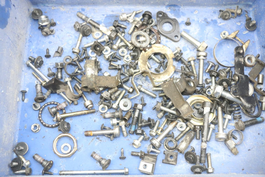 photo de BOLSA DE TORNILLERÍA TORNILLO KYMCO AGILITY 16+ 4T 50 (2018 - 2023) - Detalle de la pieza