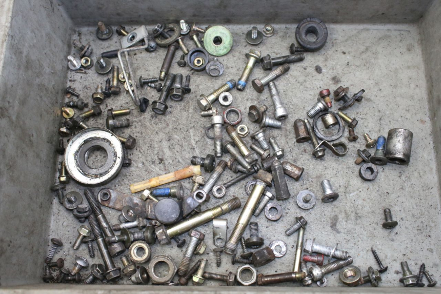 photo de BOLSA DE TORNILLERÍA TORNILLO KYMCO AGILITY 4T 50 (2005 - 2018) - Vista principal