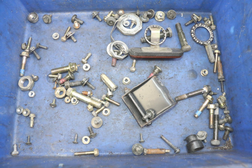 photo de BOLSA DE TORNILLERÍA TORNILLO KYMCO AGILITY 4T 50 (2005 - 2018) - Vista principal