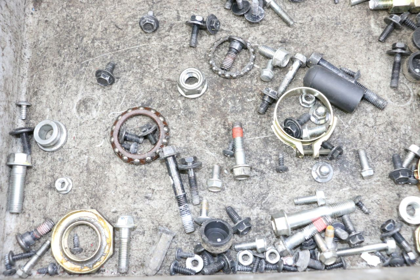 photo de BOLSA DE TORNILLERÍA TORNILLO KYMCO AGILITY 4T 50 (2018 - 2022) - Detalle de la pieza