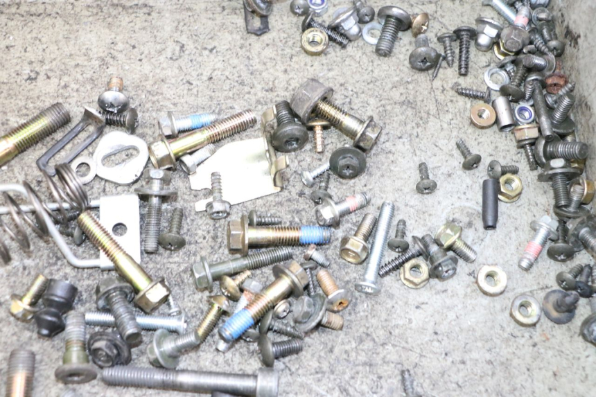 photo de BOLSA DE TORNILLERÍA TORNILLO KYMCO AGILITY 4T 50 (2005 - 2018) - Detalle de la pieza