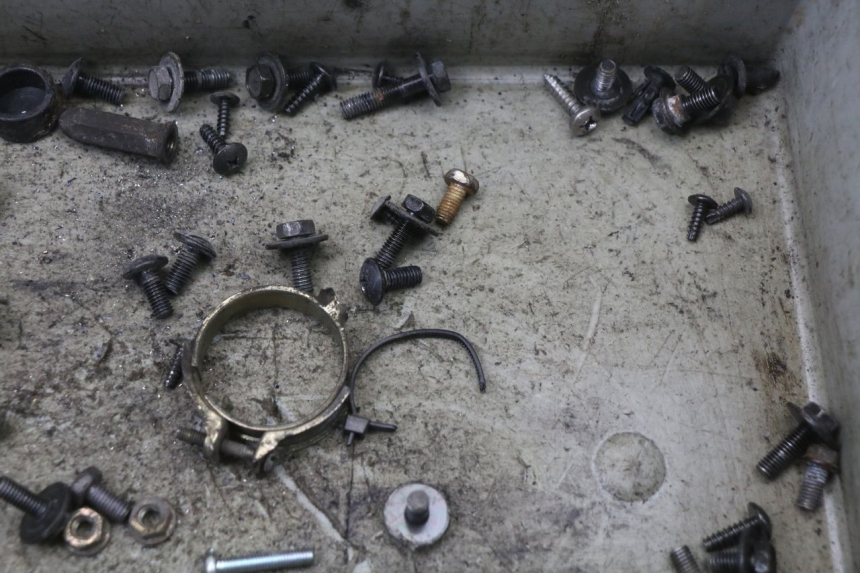 photo de TORNILLOS KYMCO AGILITY CARRY 50 (2011 - 2020) - Zoom estado de uso