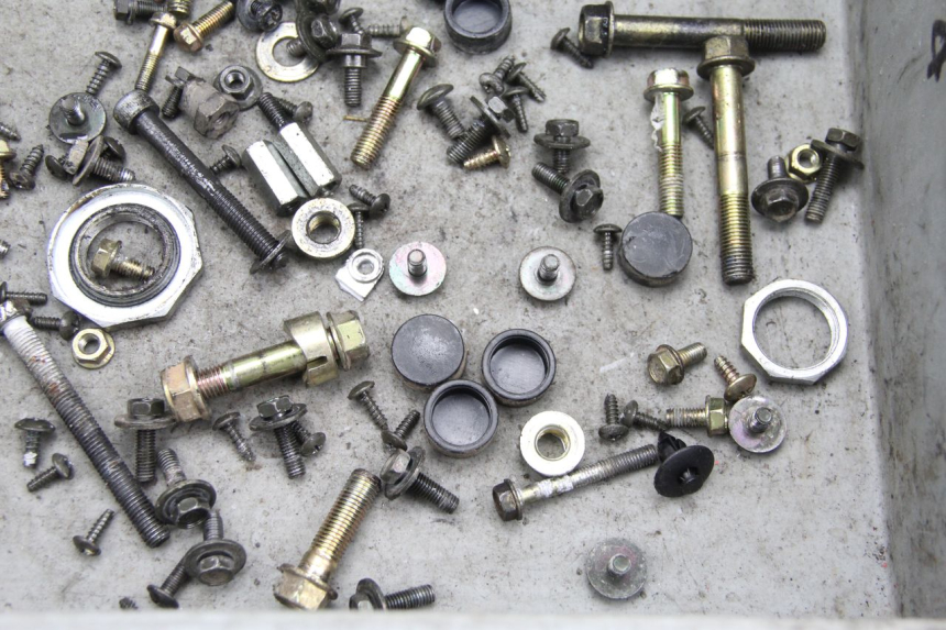 photo de TORNILLOS KYMCO AGILITY CITY 4T 50 (2008 - 2016) - Zoom estado de uso