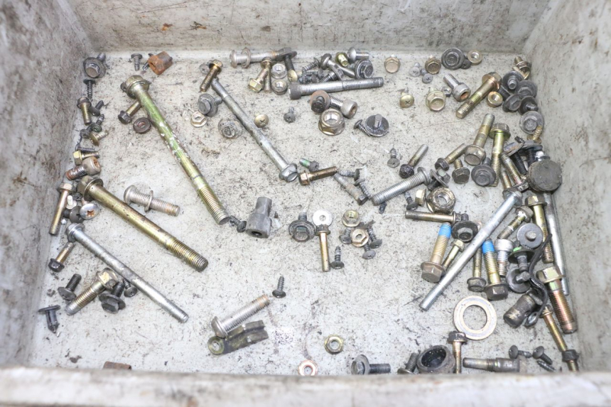 photo de BOLSA DE TORNILLERÍA TORNILLO KYMCO AGILITY NAKED RENOUVO 2T 50 (2011 - 2018) - Vista principal