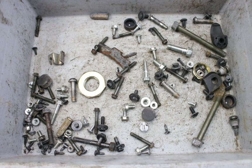 photo de BOLSA DE TORNILLERÍA TORNILLO KYMCO AGILITY NAKED RENOUVO 4T 50 (2018 - 2020) - Vista principal