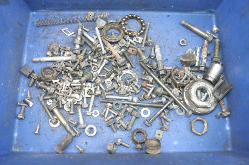 photo de BOLSA DE TORNILLERÍA TORNILLO NECO ALEXONE 125 (2017 - 2024) - Vista principal