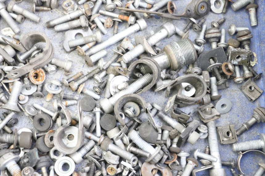 photo de BOLSA DE TORNILLERÍA TORNILLO BMW C1 125 (2000 - 2003) - Detalle de la pieza