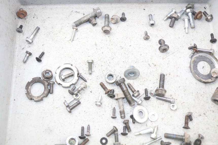 photo de BOLSA DE TORNILLERÍA TORNILLO MBK BOOSTER SPIRIT 50 (2004 - 2017) - Detalle de la pieza