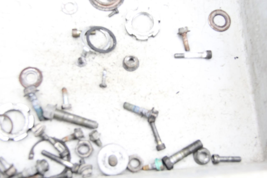 photo de BOLSA DE TORNILLERÍA TORNILLO MBK BOOSTER SPIRIT NAKED 50 (2004 - 2017) - Zoom estado de uso