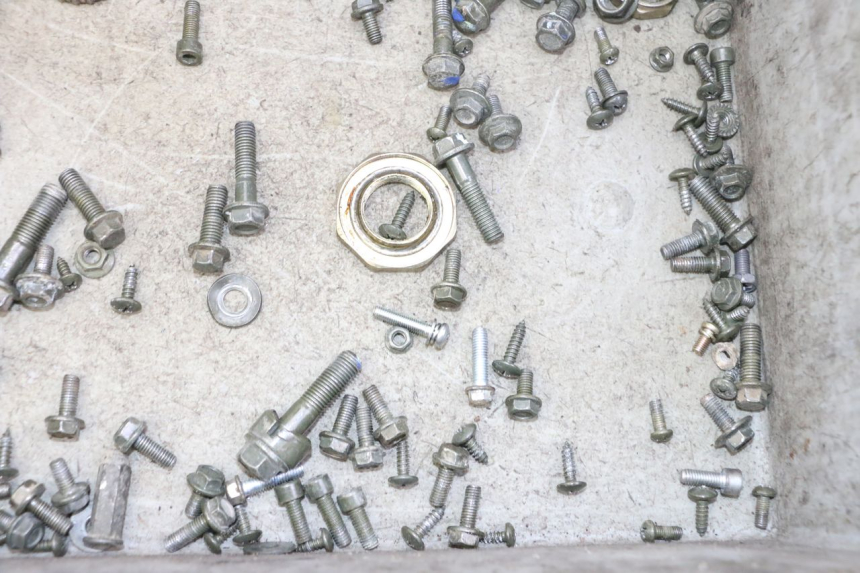 photo de TORNILLOS MOTRON BREEZY 4T 50 (2021 - 2025) - Detalle de la pieza